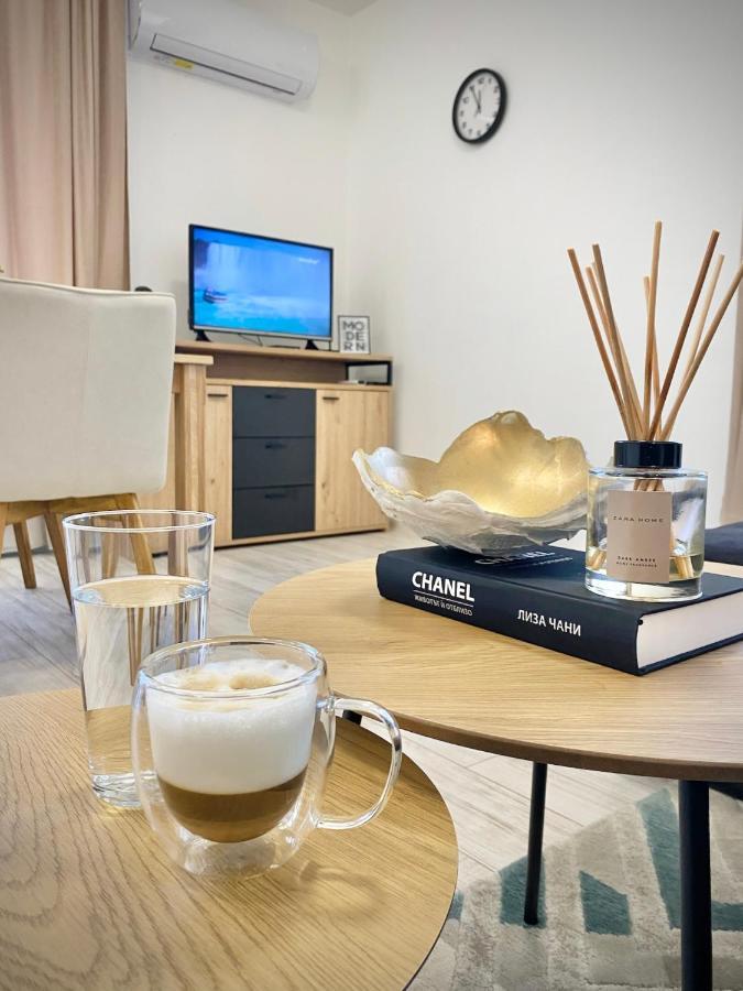 Central Apartment For 4 Guests Next To State Opera Stara Zagora Buitenkant foto