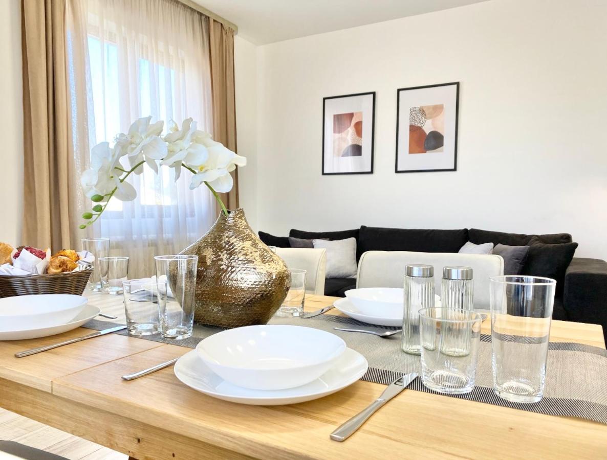 Central Apartment For 4 Guests Next To State Opera Stara Zagora Buitenkant foto